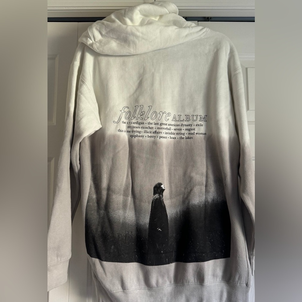 Taylor Swift Folklore Lost In The Memories Hoodie Pullover Sweater - Picture 1 of 4
